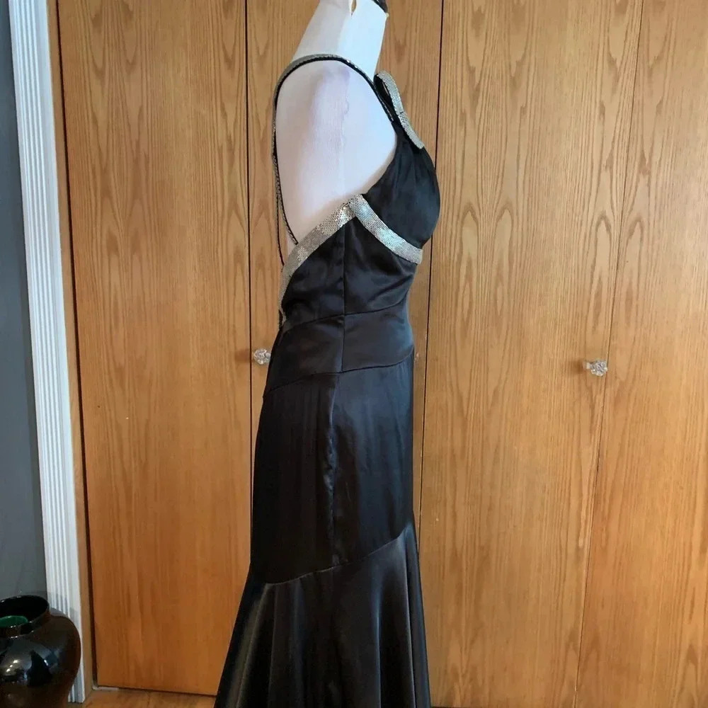 **NEW Privada Collection Formal Beaded Gown - Picture 2 of 15